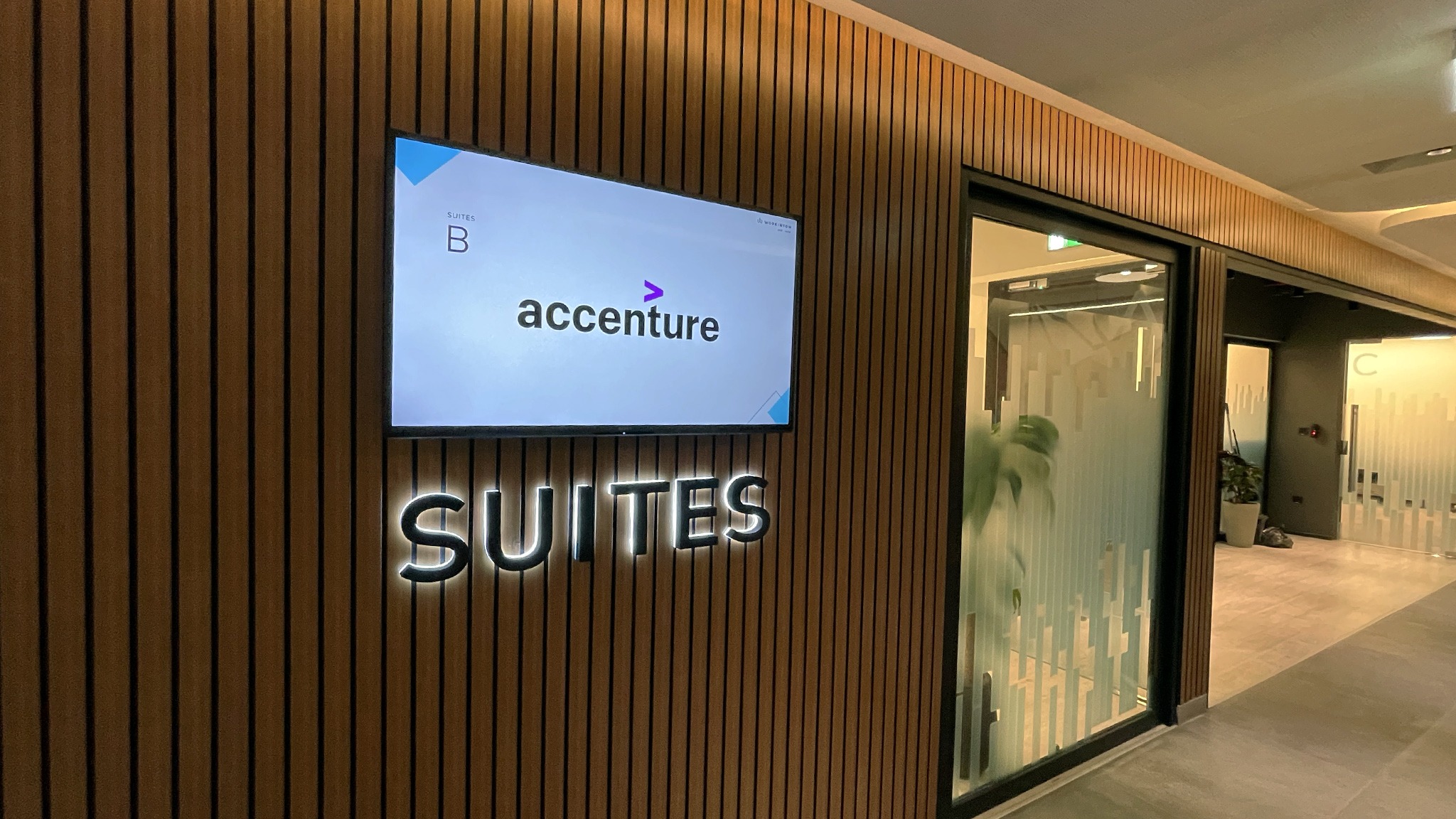Suite Office at Workinton Lusail